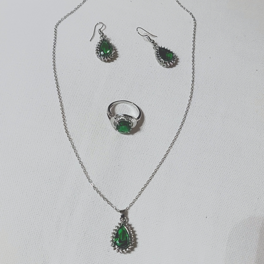 emery rose 4 piece set water drop pendant jewel silver green necklace very elega